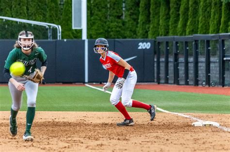 The <b>2022</b> Florida Player of the Year and Florida <b>State</b> commit was sensational as a sophomore, going 19-1 with a 0. . 6a softball state championship 2022